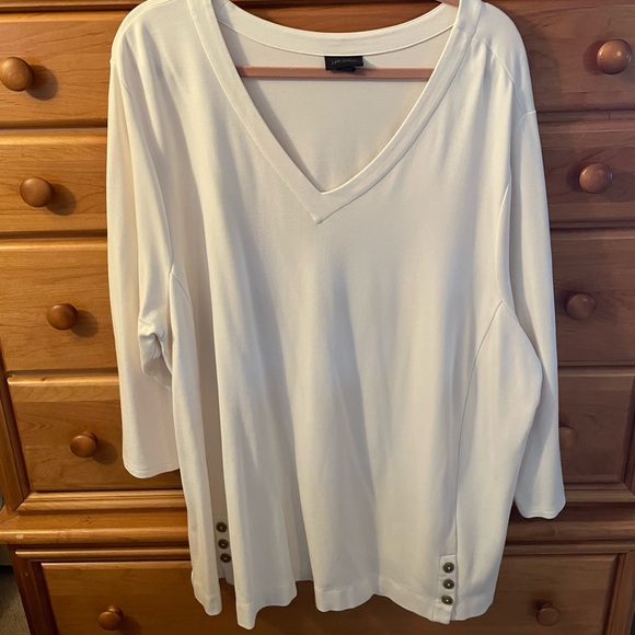 J. Jill Tops - Cream V-Neck Women’s Tunic size 4X